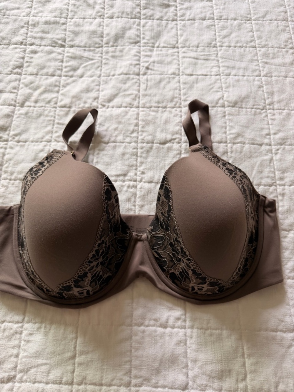 Soma Embraceable Perfect Coverage Lace-Trim T-Shirt Bra in Taupe Brown